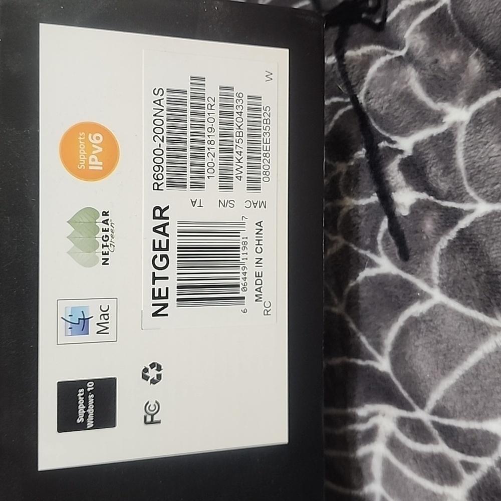 Netgear Nighthawk AC1900 Smart WiFi Router - Picture 2 of 3